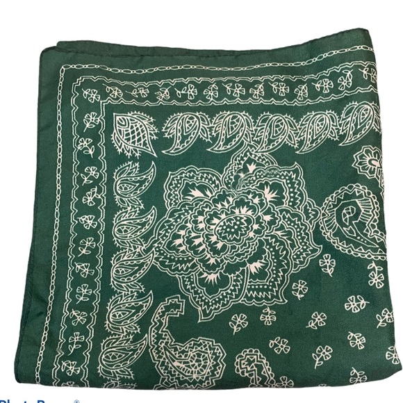 *BOGO Free Vintage scarf EUC